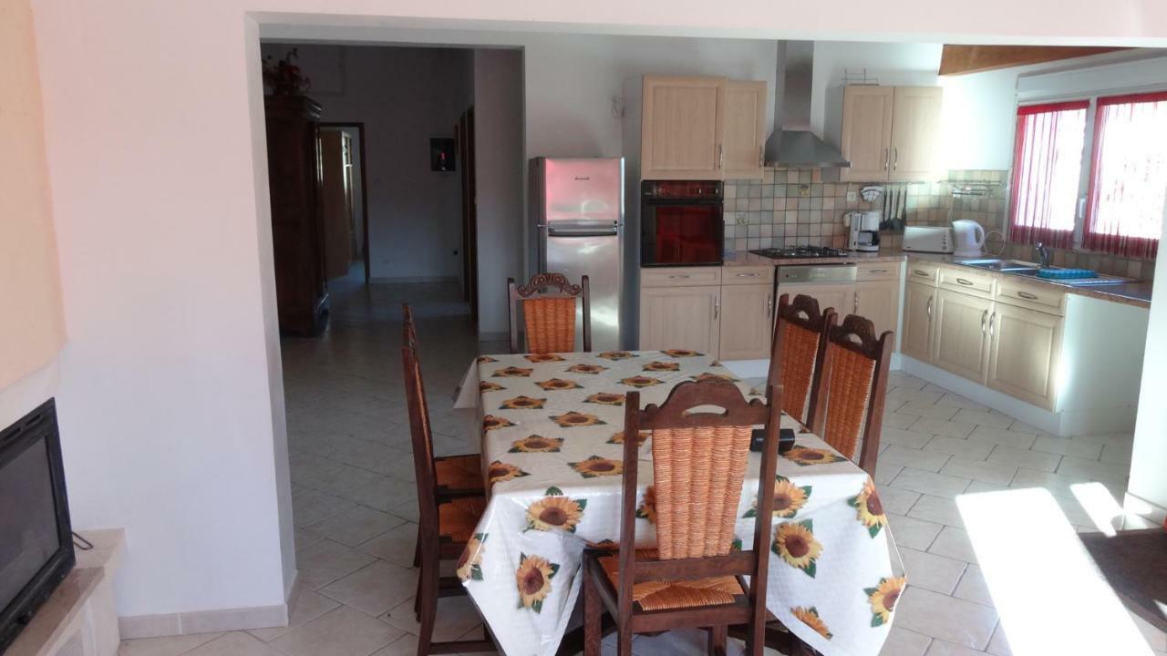 Domaine De Charoussas Le Mas De Mon Pere لاغورس المظهر الخارجي الصورة